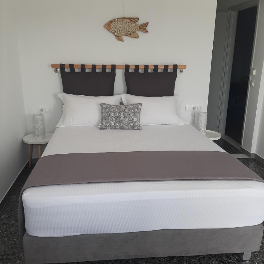 Flora Rooms & Apartments Náusza Kültér fotó