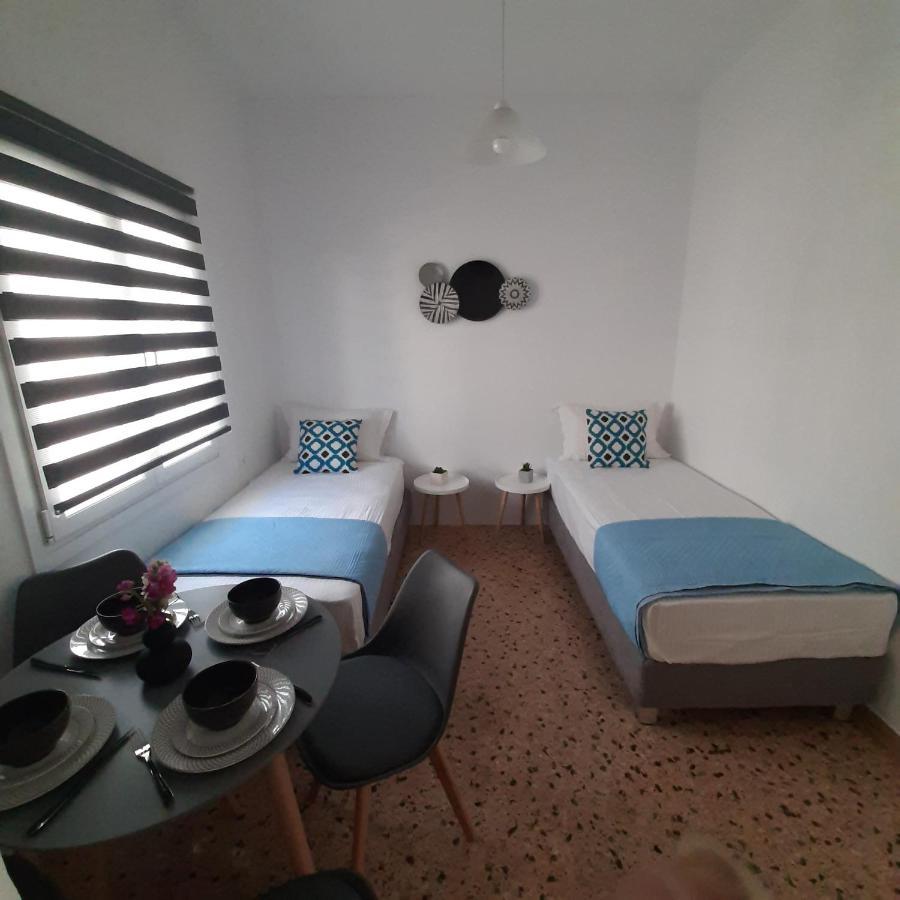 Flora Rooms & Apartments Náusza Kültér fotó